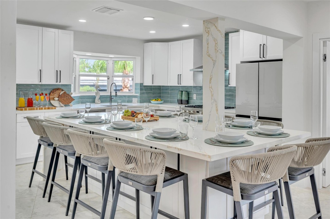 1700 Marietta Fort Lauderdale, FL 33316