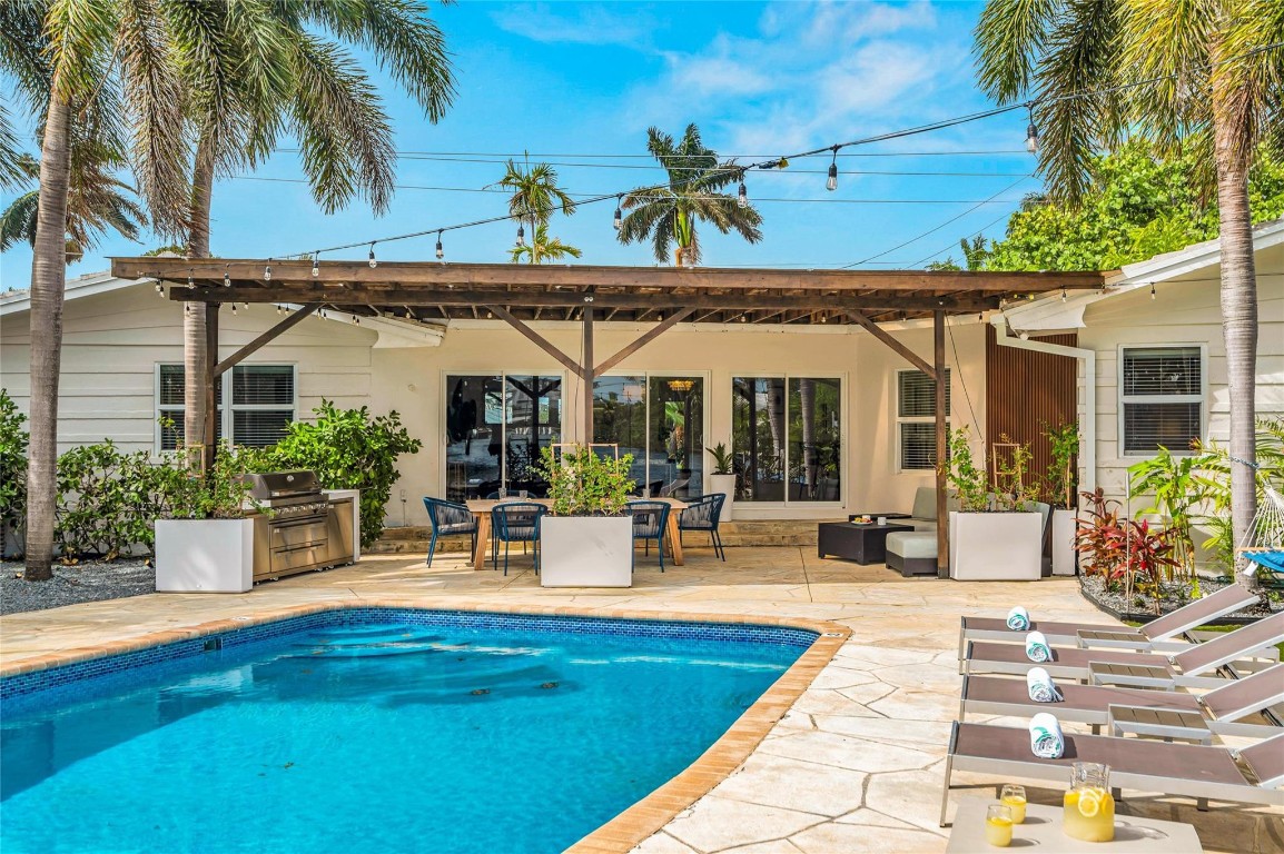 1700 Marietta Fort Lauderdale, FL 33316