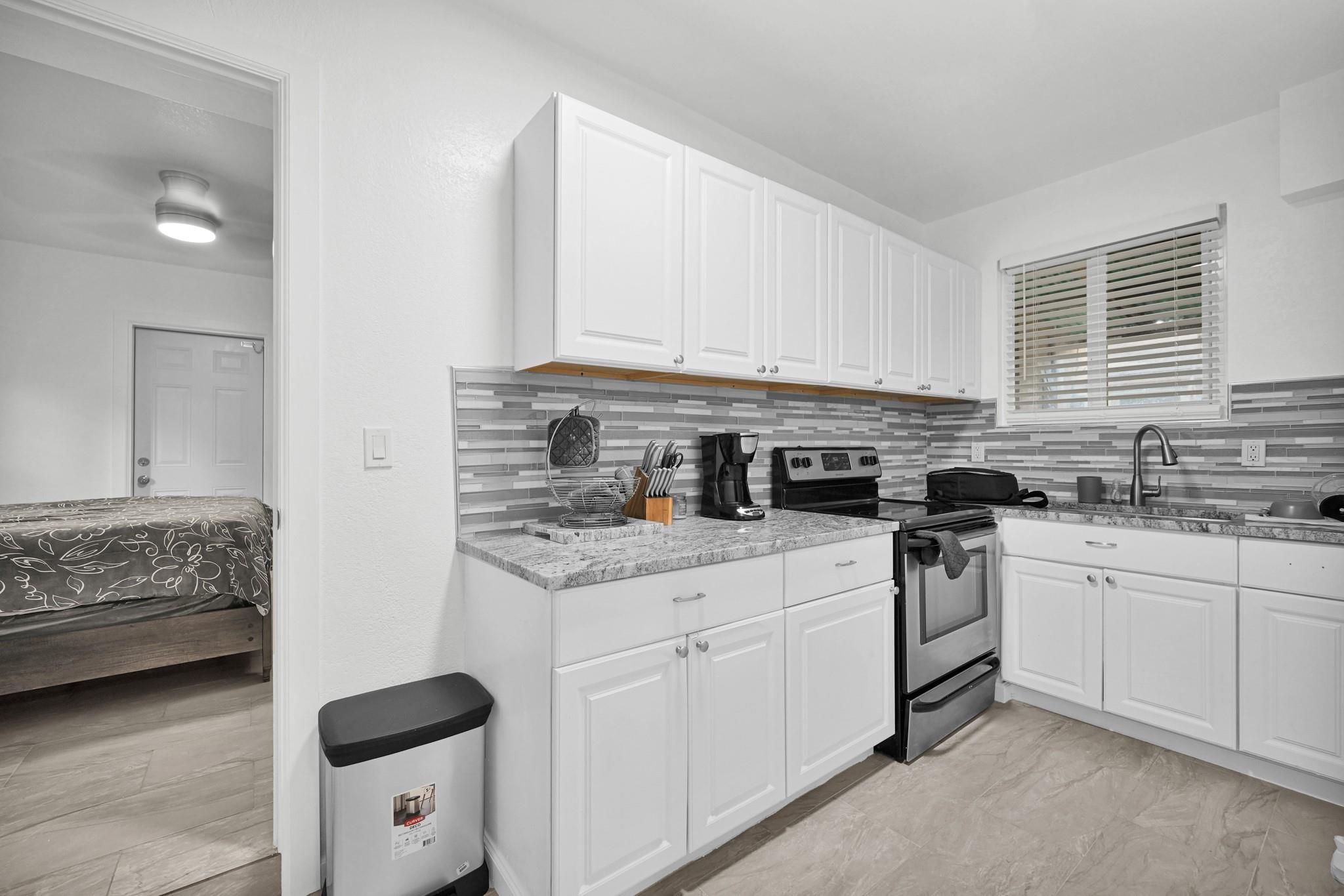 201 SE 23rd St #4