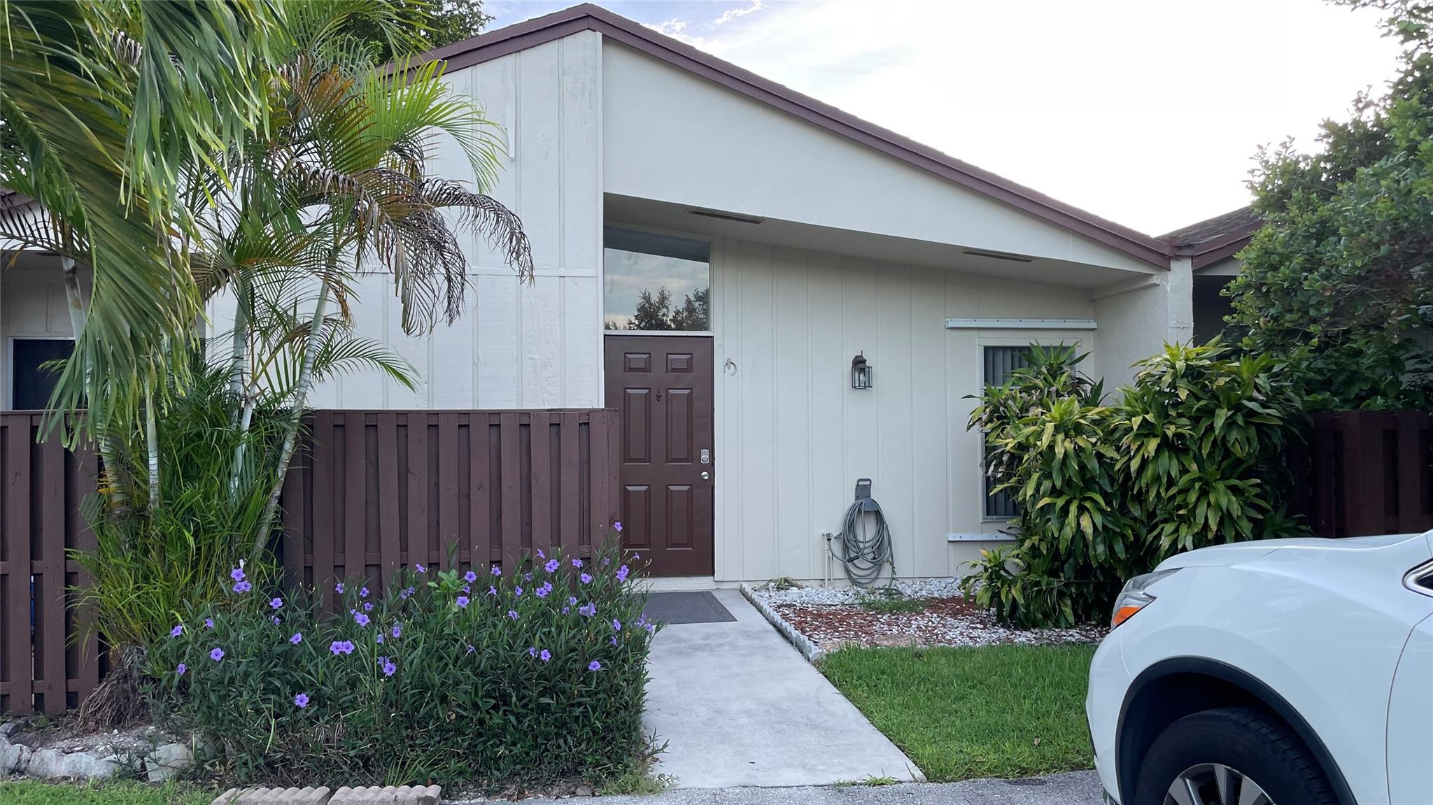 11603 Orange Blossom Ln