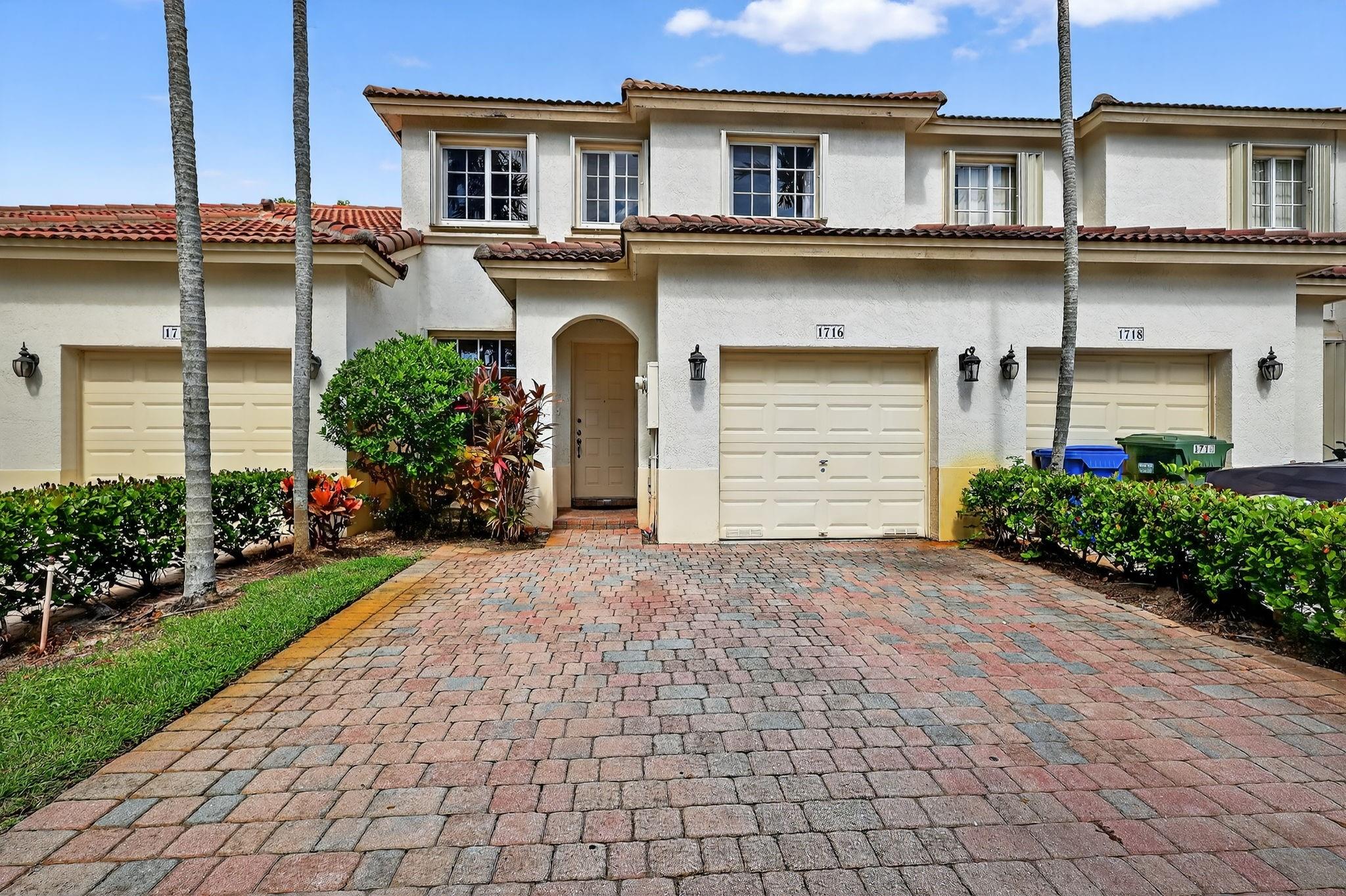 1716 NW 78th Way