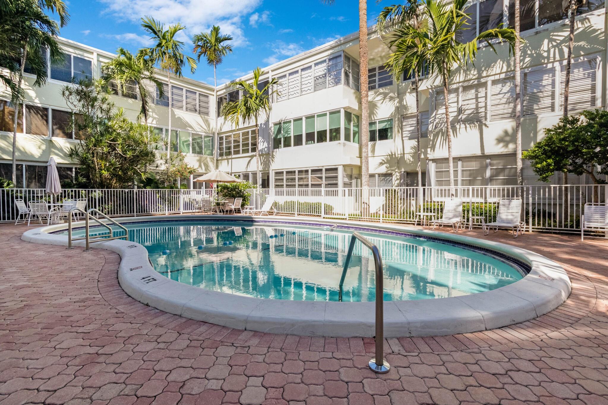 1000 SE 4th St #127 Fort Lauderdale, FL 33301