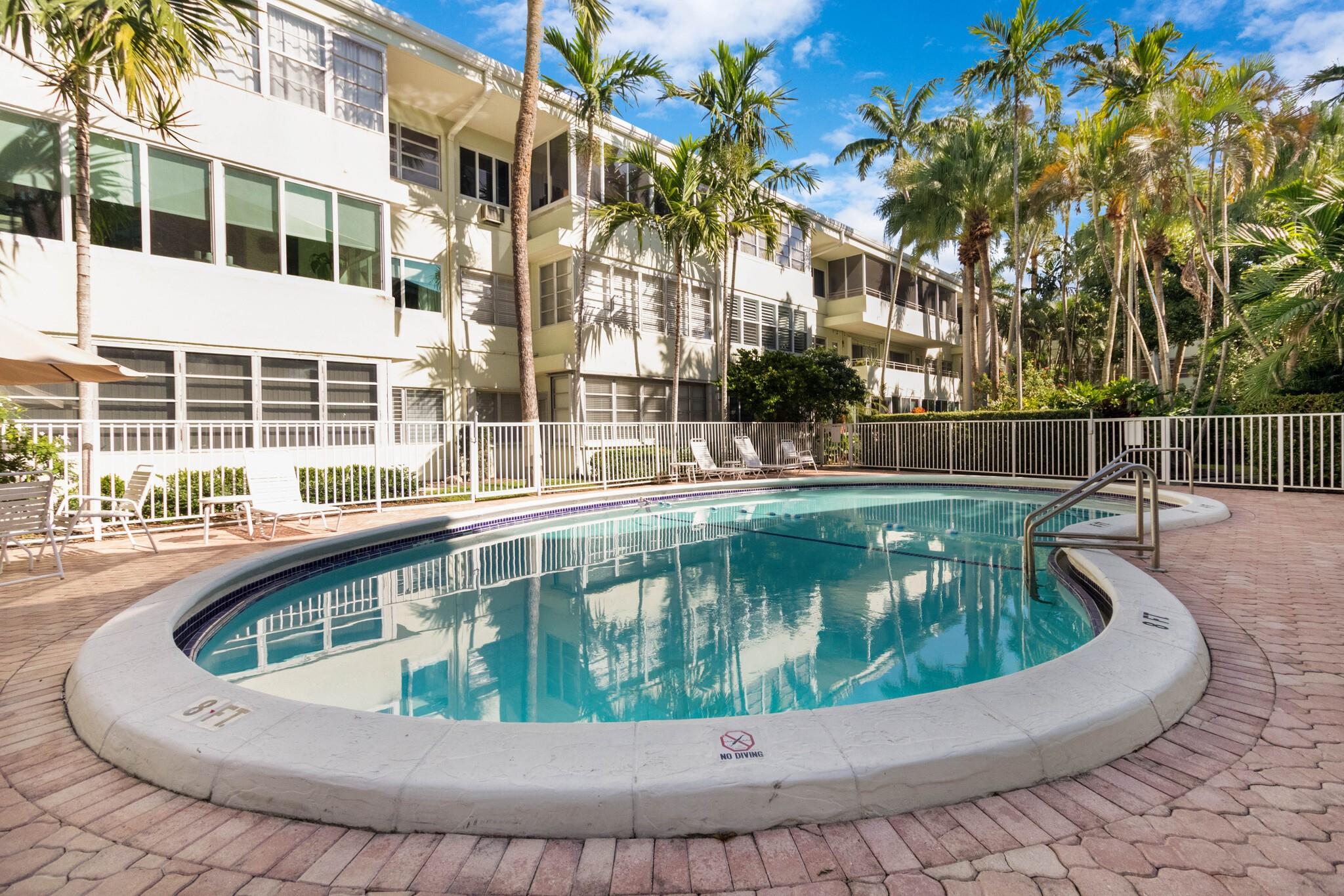 1000 SE 4th St #127 Fort Lauderdale, FL 33301