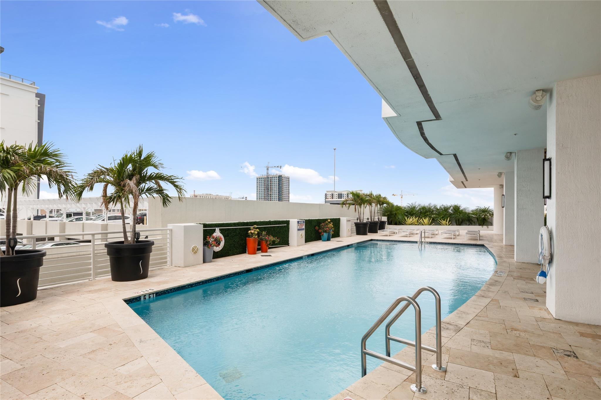 315 NE 3rd Ave #1808 Fort Lauderdale, FL 33301