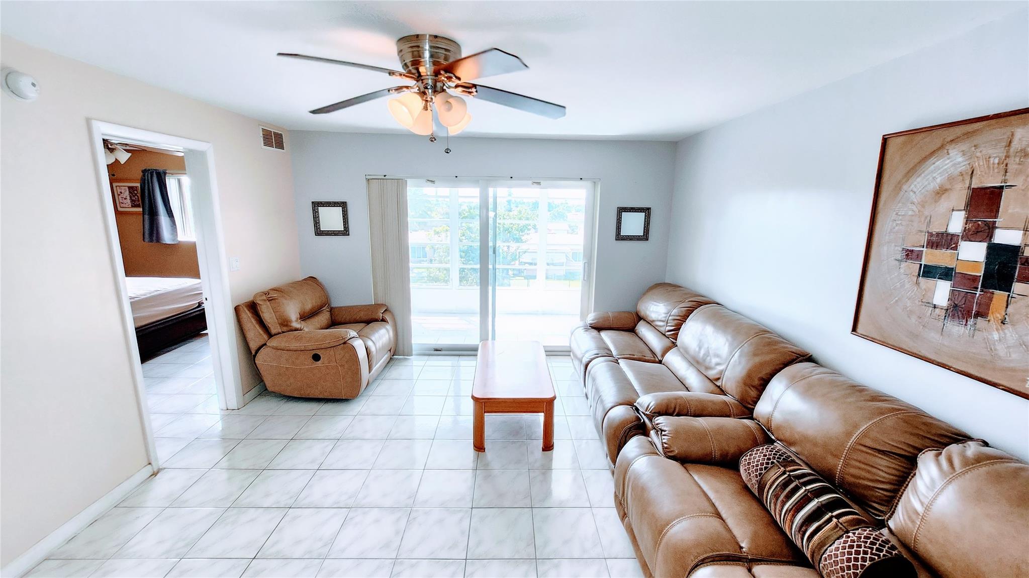 2721 N Pine Is Rd #309