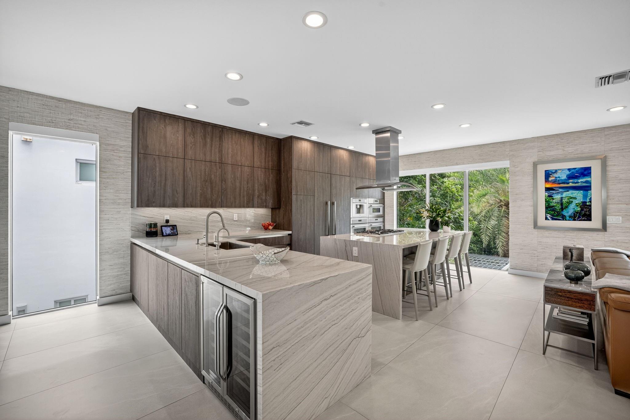 2401 N Atlantic Blvd Fort Lauderdale, FL 33305