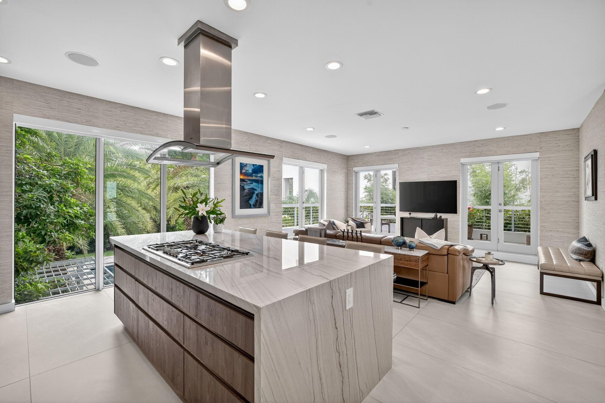 2401 N Atlantic Blvd Fort Lauderdale, FL 33305