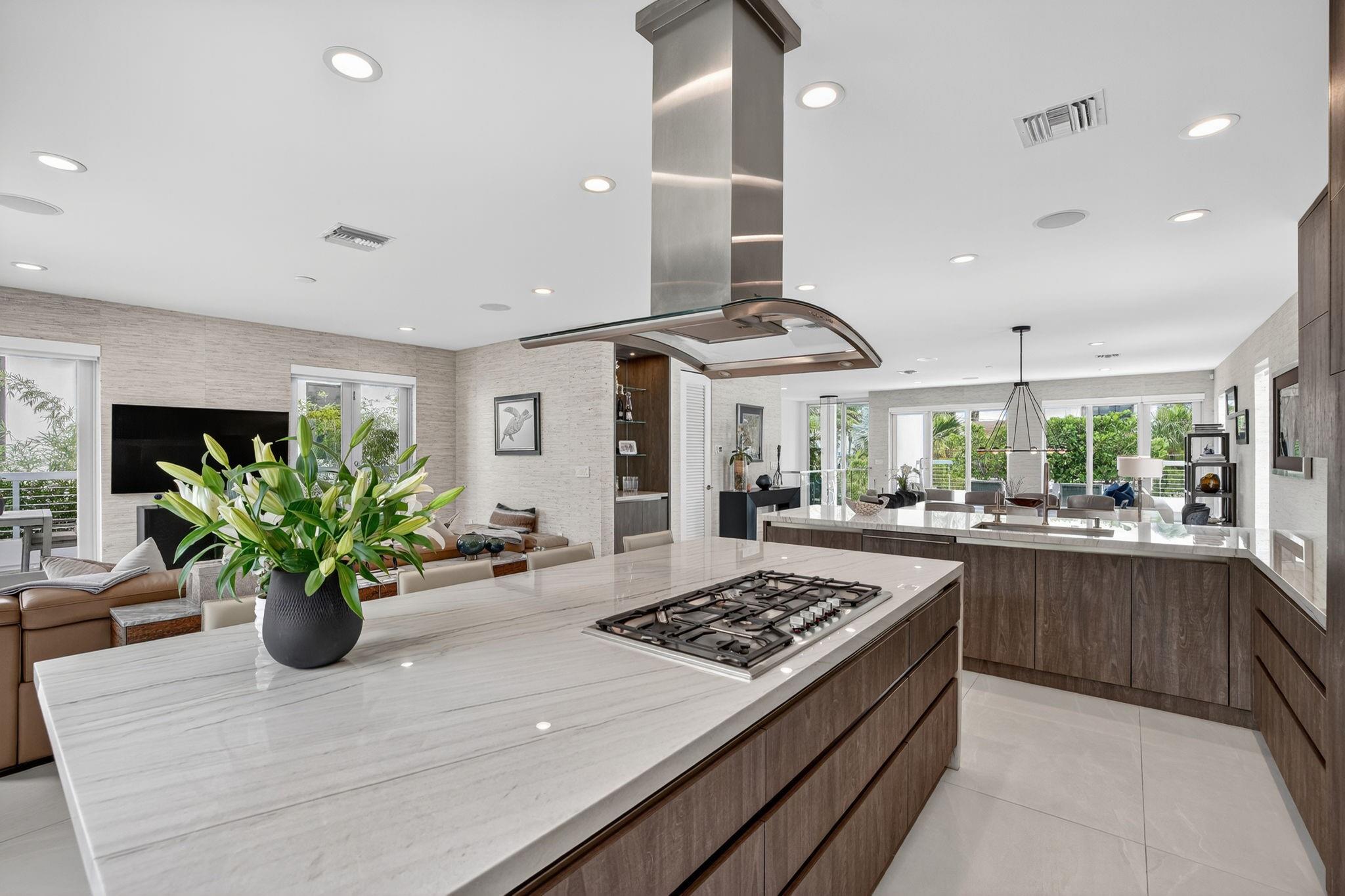 2401 N Atlantic Blvd Fort Lauderdale, FL 33305