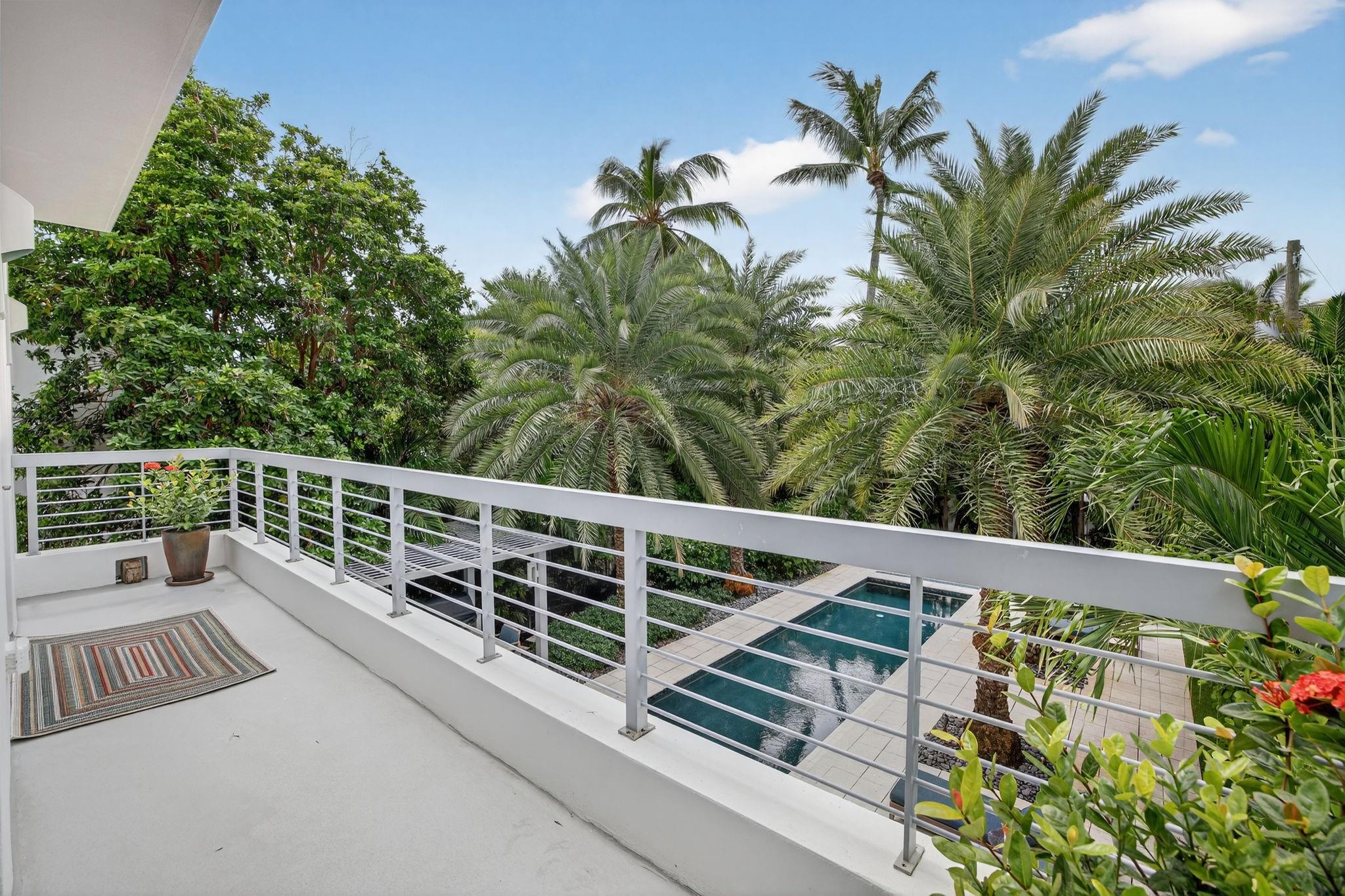 2401 N Atlantic Blvd Fort Lauderdale, FL 33305