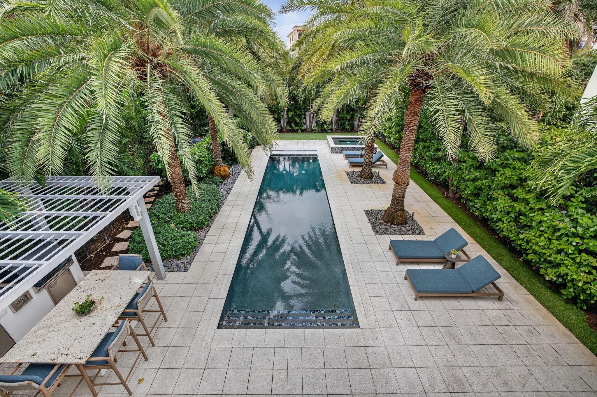 2401 N Atlantic Blvd Fort Lauderdale, FL 33305