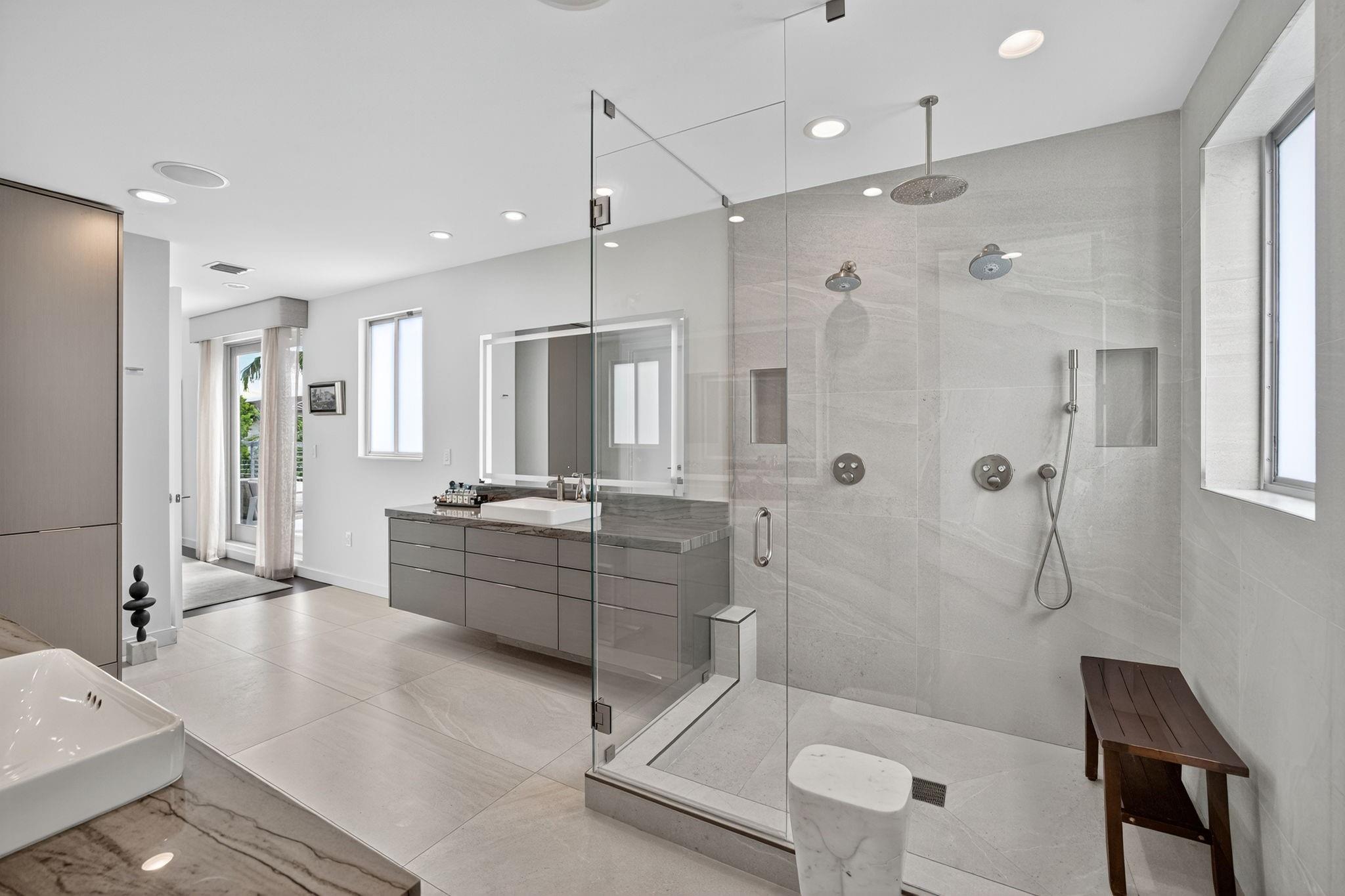 2401 N Atlantic Blvd Fort Lauderdale, FL 33305