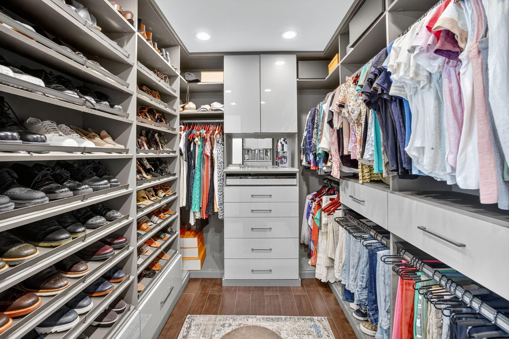 2401 N Atlantic Blvd Fort Lauderdale, FL 33305