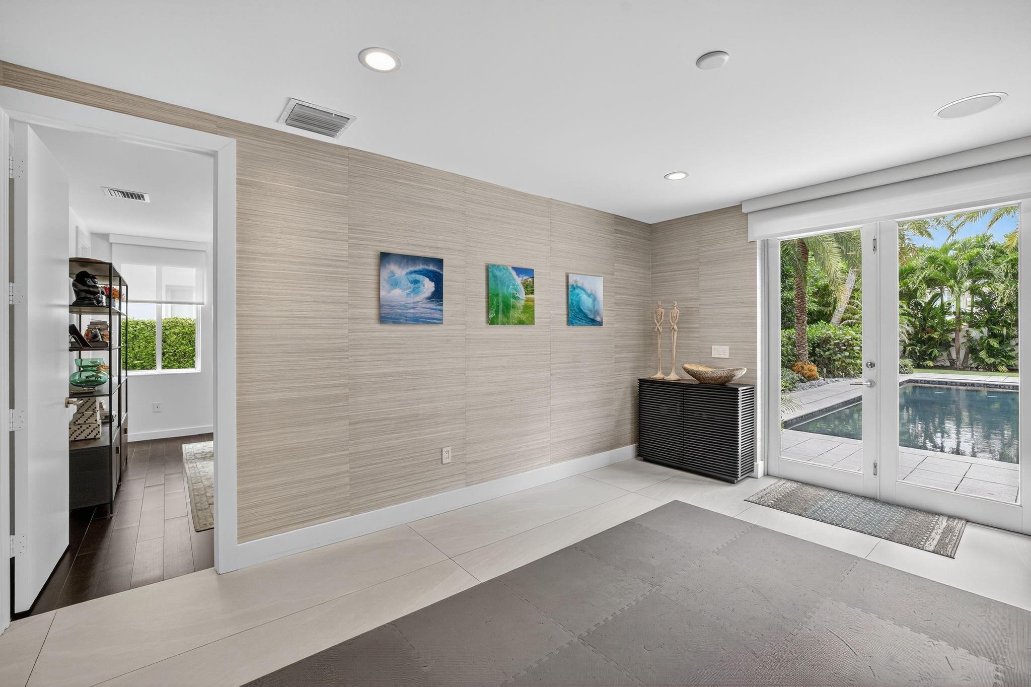 2401 N Atlantic Blvd Fort Lauderdale, FL 33305