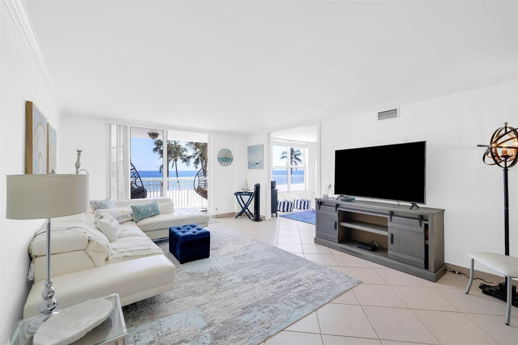 1051 Hillsboro Mile #206E Hillsboro Beach, FL 33062