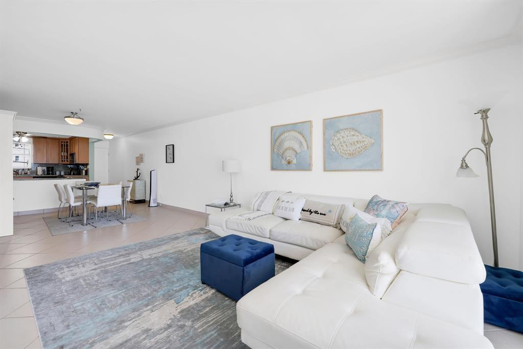 1051 Hillsboro Mile #206E Hillsboro Beach, FL 33062