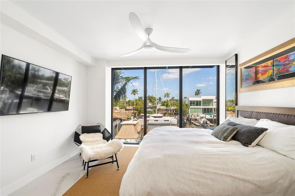 1507 SE 15th #202 Fort Lauderdale, FL 33316