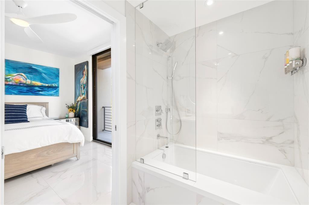 1507 SE 15th #202 Fort Lauderdale, FL 33316