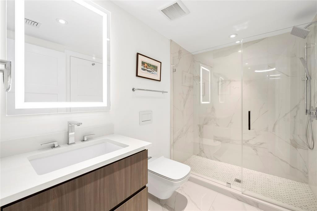 1507 SE 15th #202 Fort Lauderdale, FL 33316