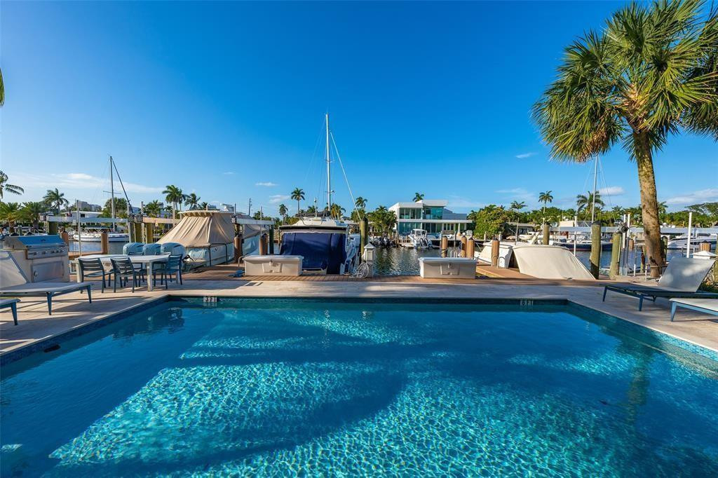 1507 SE 15th #202 Fort Lauderdale, FL 33316