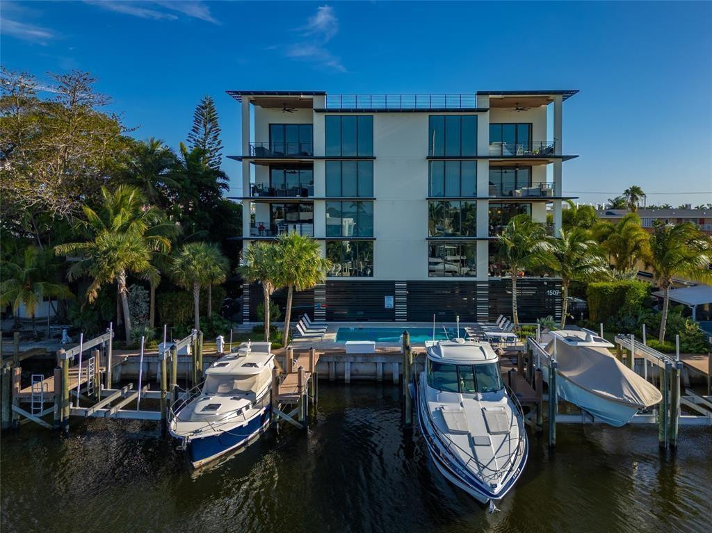 1507 SE 15th #202 Fort Lauderdale, FL 33316