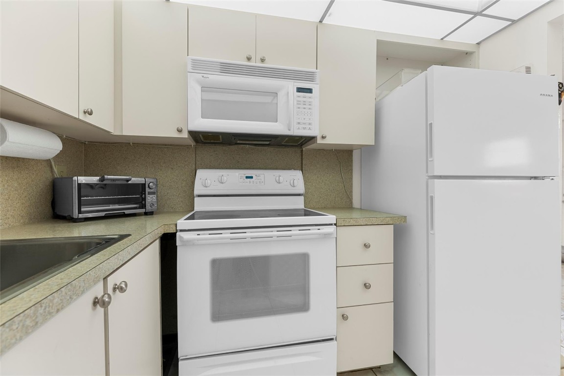 485 Grantham F #485 Deerfield Beach, FL 33442