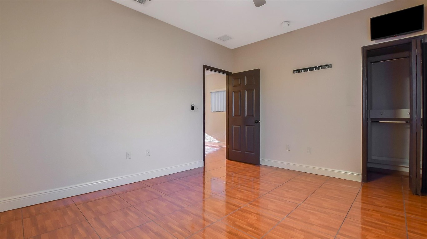 1461 SW 40th Ter Fort Lauderdale, FL 33317