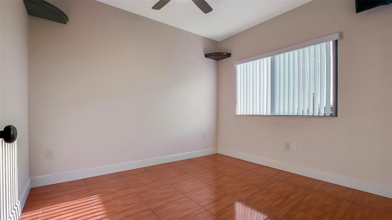 1461 SW 40th Ter Fort Lauderdale, FL 33317