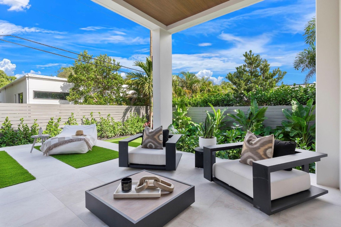 2717 NE 29th Fort Lauderdale, FL 33306