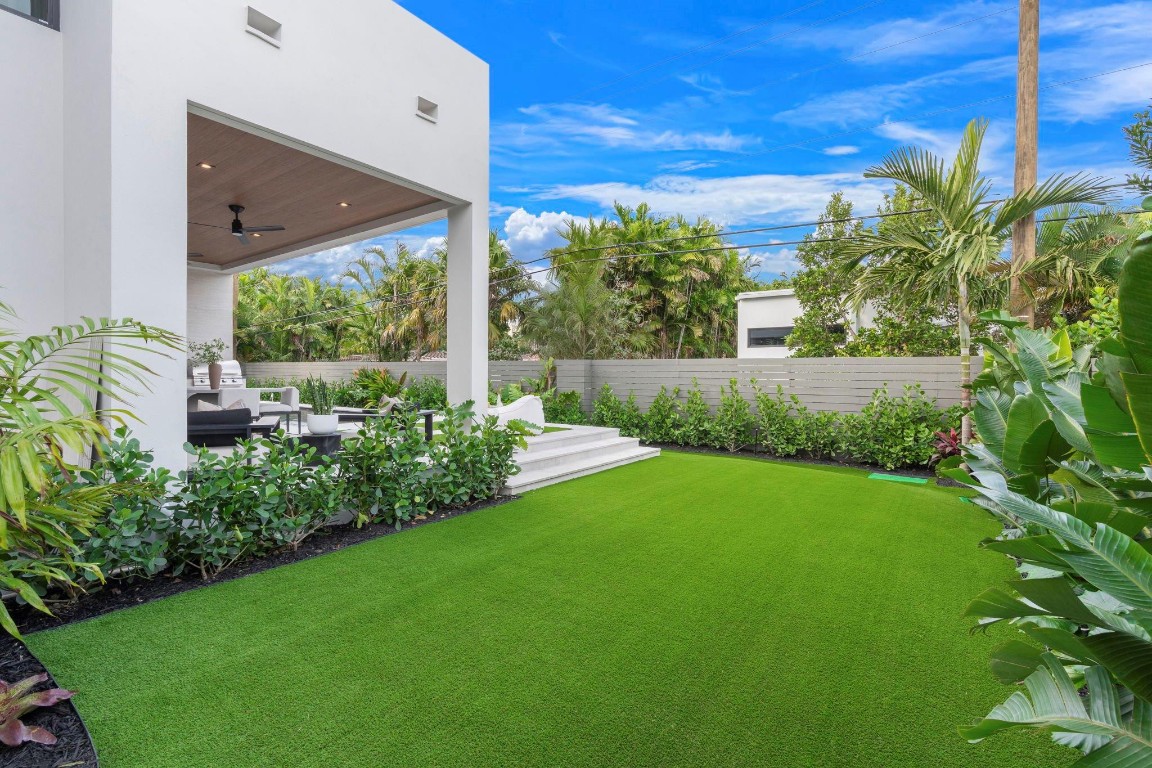 2717 NE 29th Fort Lauderdale, FL 33306