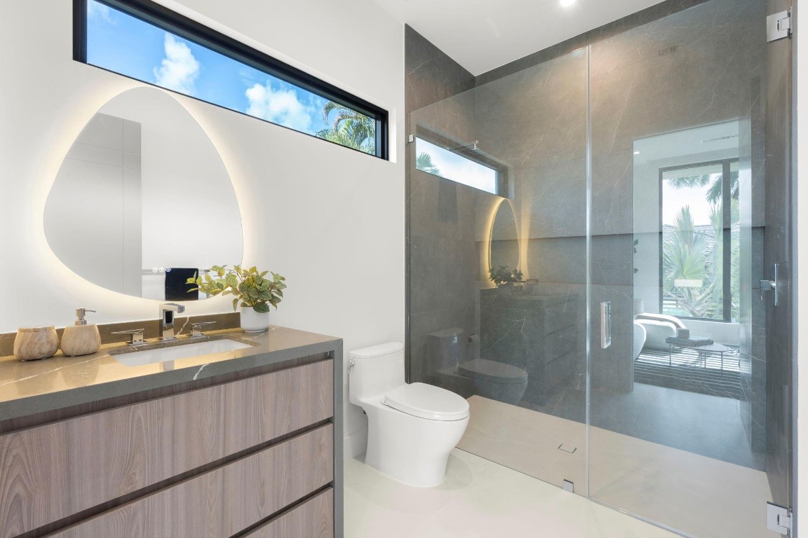 2717 NE 29th Fort Lauderdale, FL 33306