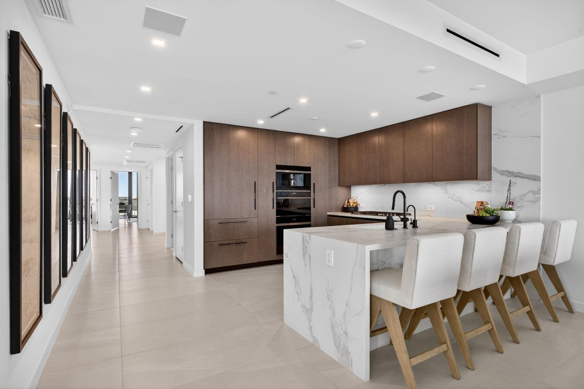 1116 N Ocean #901 Pompano Beach, FL 33062