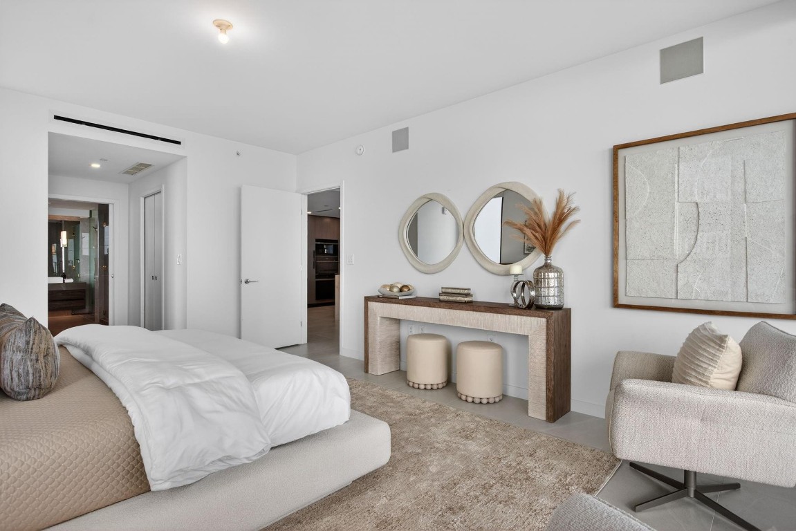 1116 N Ocean #901 Pompano Beach, FL 33062