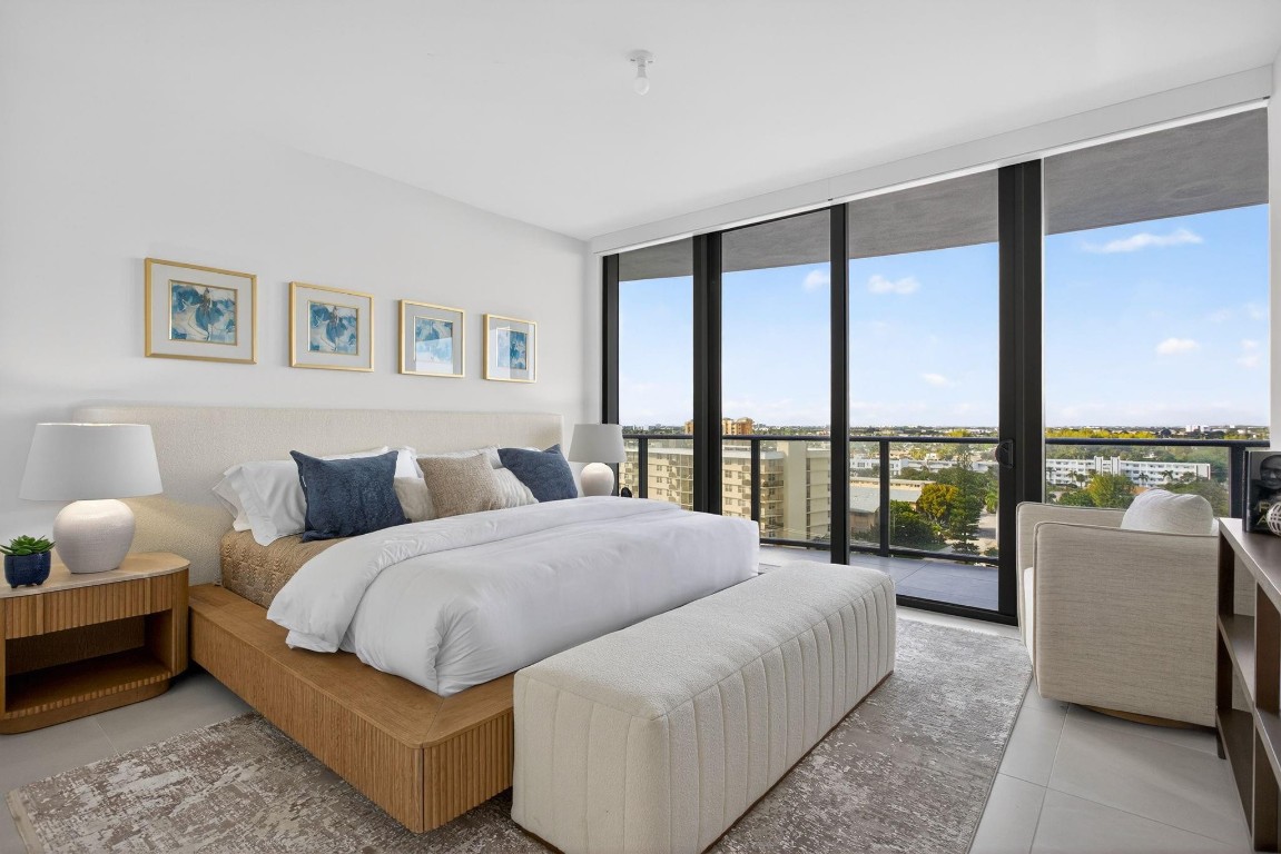 1116 N Ocean #901 Pompano Beach, FL 33062