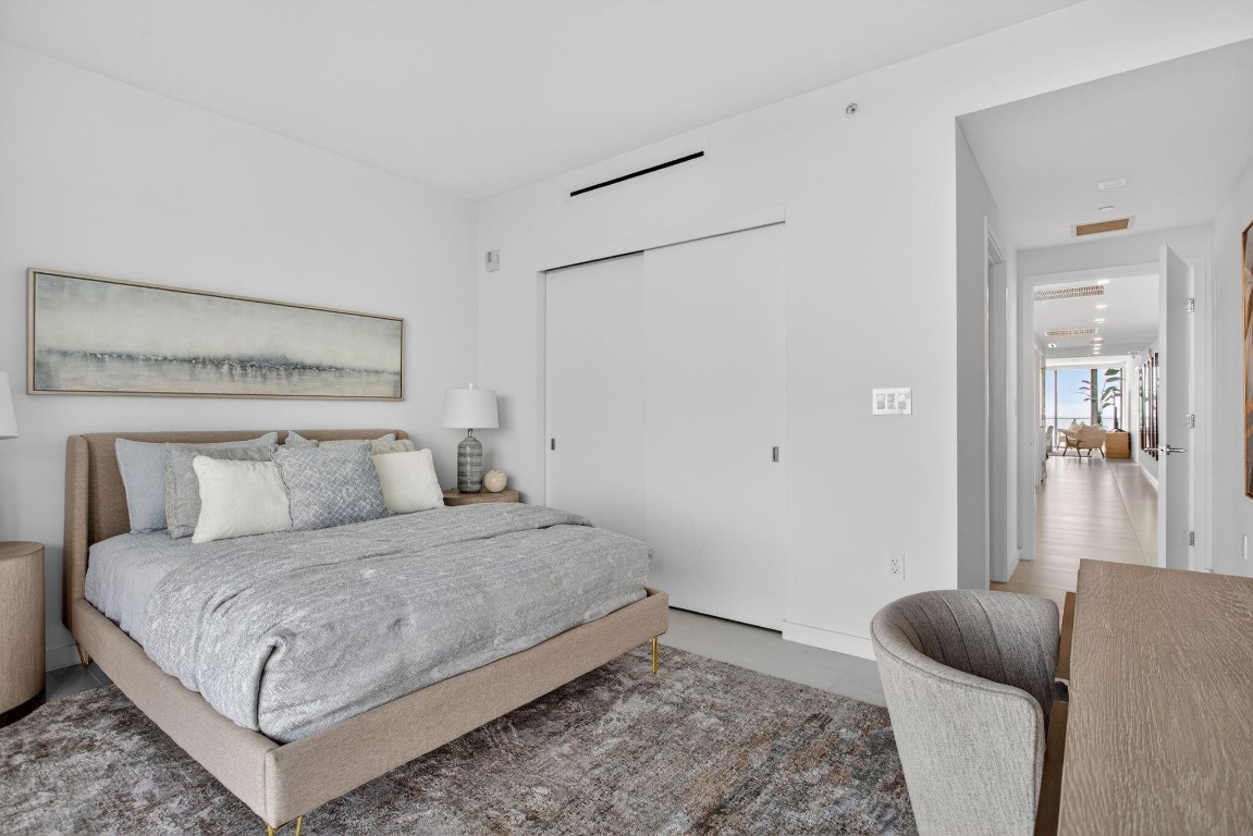 1116 N Ocean #901 Pompano Beach, FL 33062