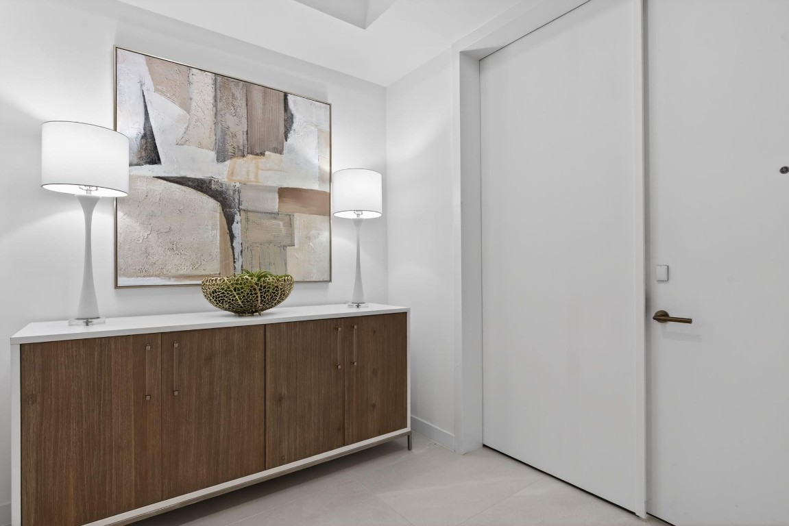 1116 N Ocean #901 Pompano Beach, FL 33062