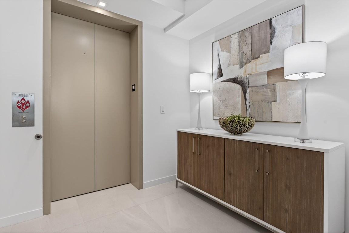 1116 N Ocean #901 Pompano Beach, FL 33062