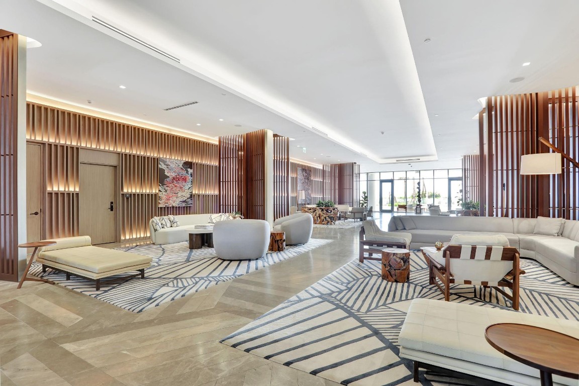 1116 N Ocean #901 Pompano Beach, FL 33062