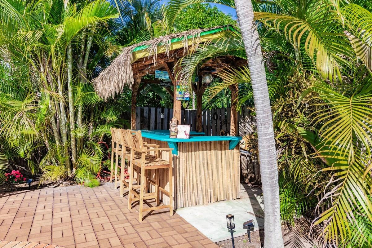 245 N Tradewinds Fort Lauderdale, FL 33308