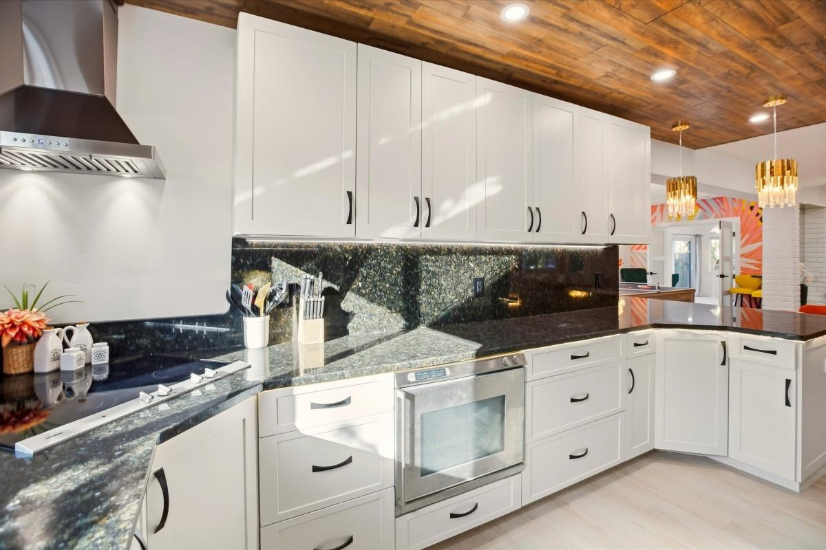 245 N Tradewinds Fort Lauderdale, FL 33308