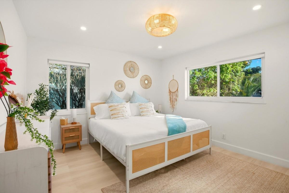 245 N Tradewinds Fort Lauderdale, FL 33308