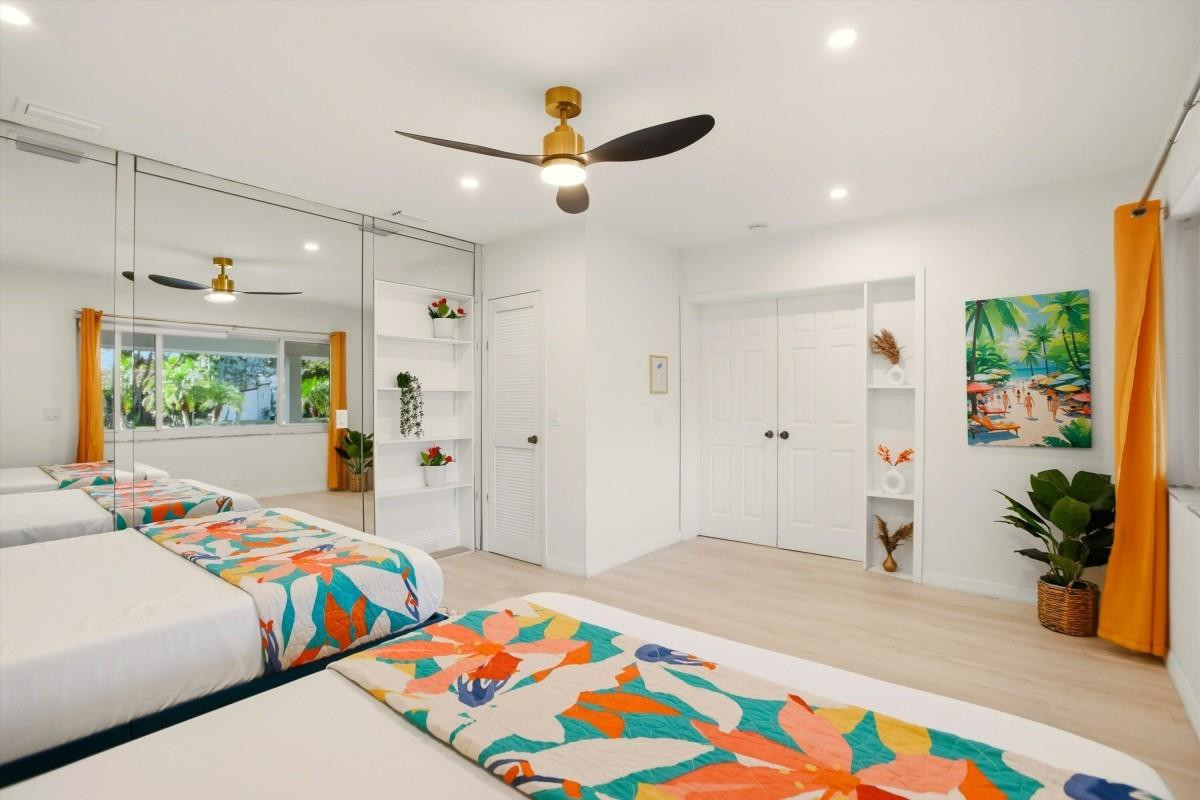 245 N Tradewinds Fort Lauderdale, FL 33308