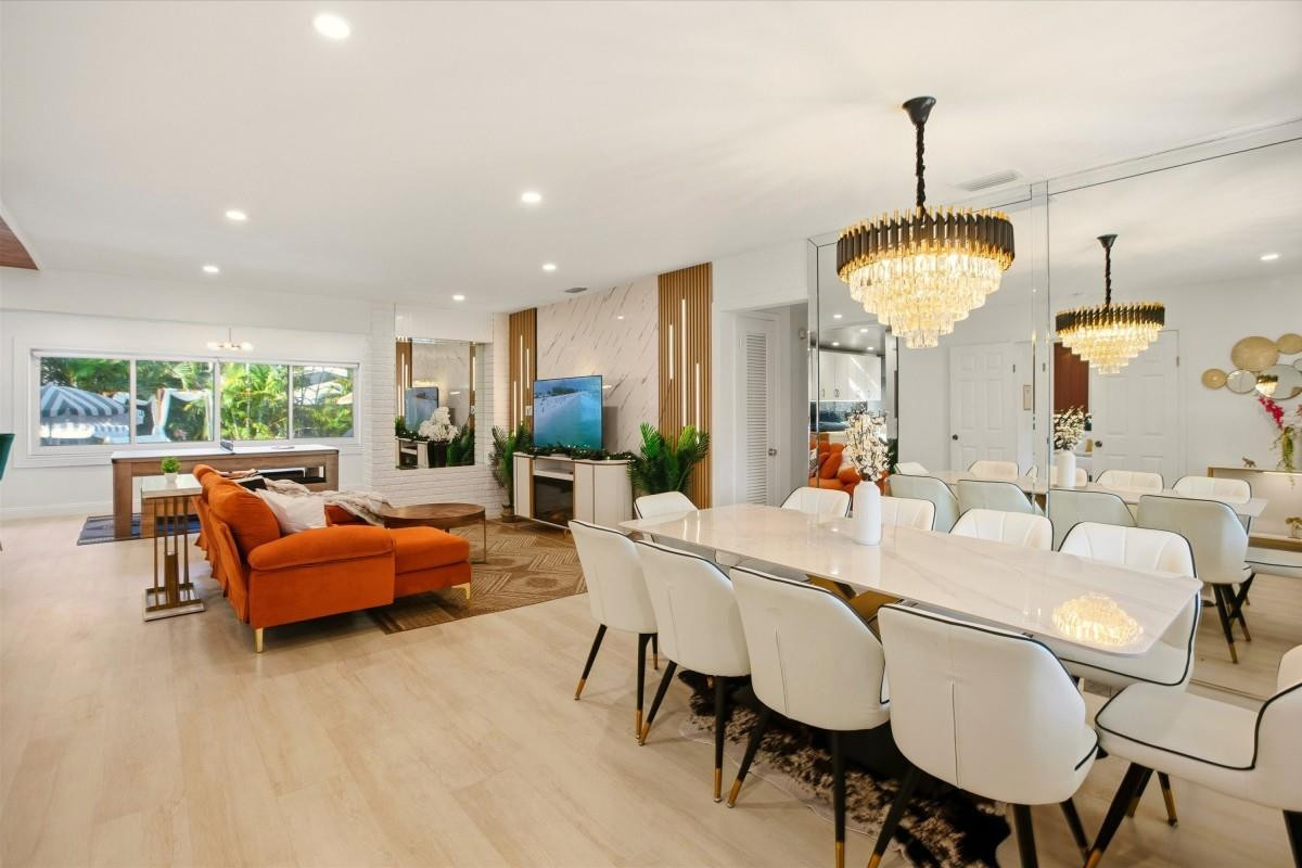 245 N Tradewinds Fort Lauderdale, FL 33308