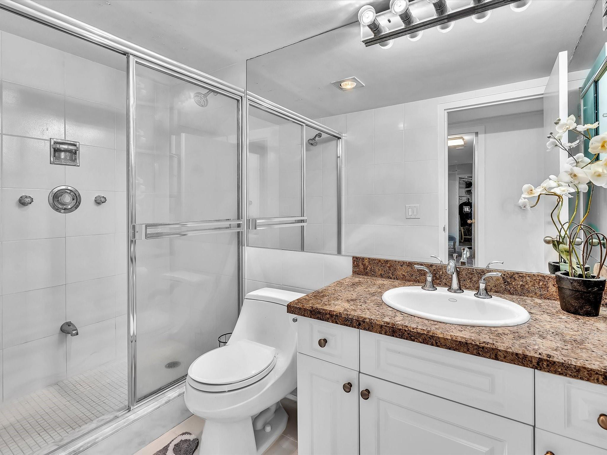 3000 Holiday #603 Fort Lauderdale, FL 33316