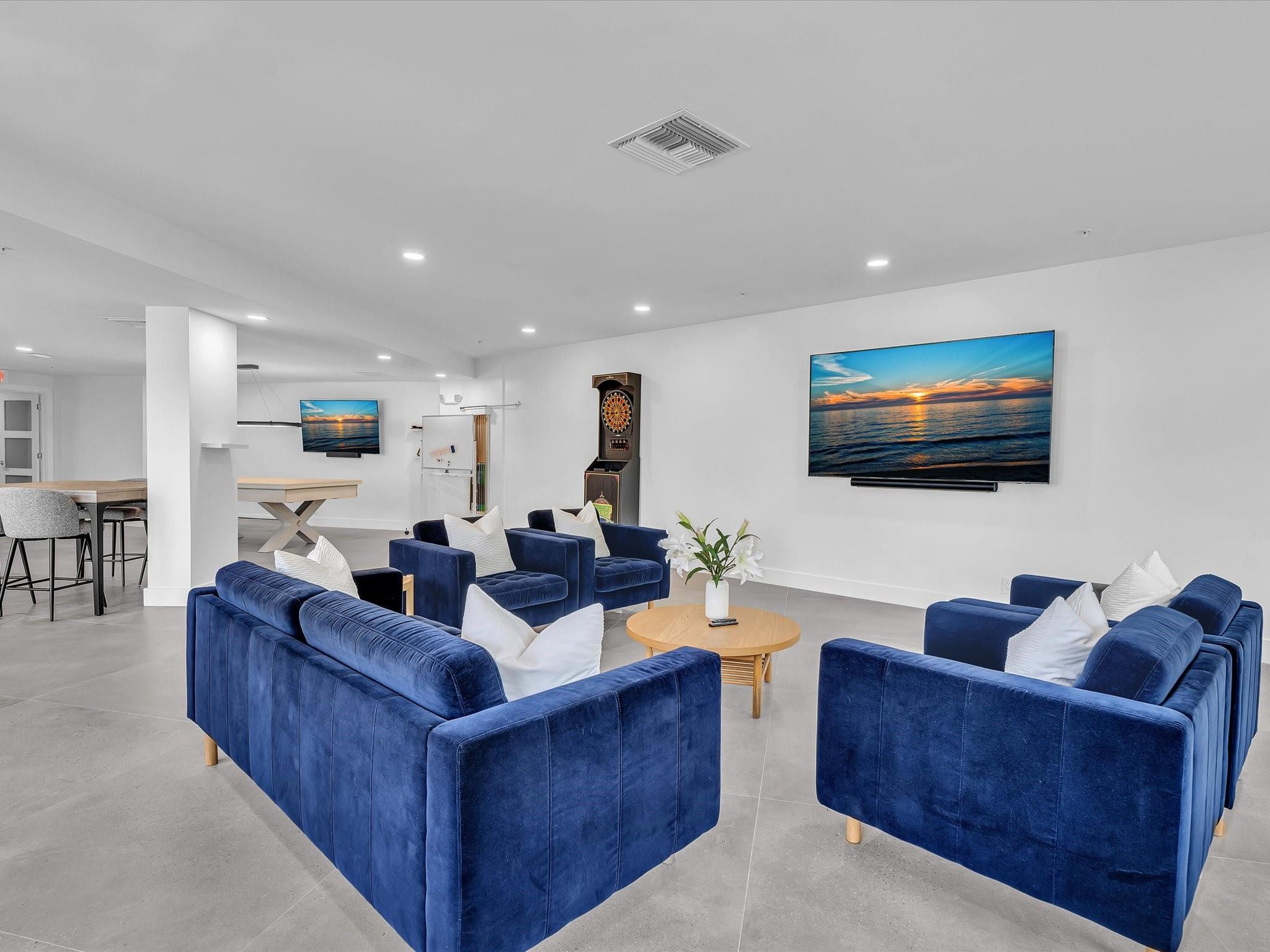 3000 Holiday #603 Fort Lauderdale, FL 33316