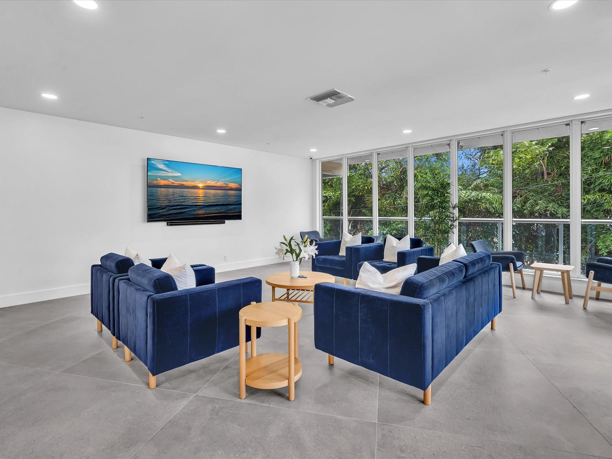 3000 Holiday #603 Fort Lauderdale, FL 33316