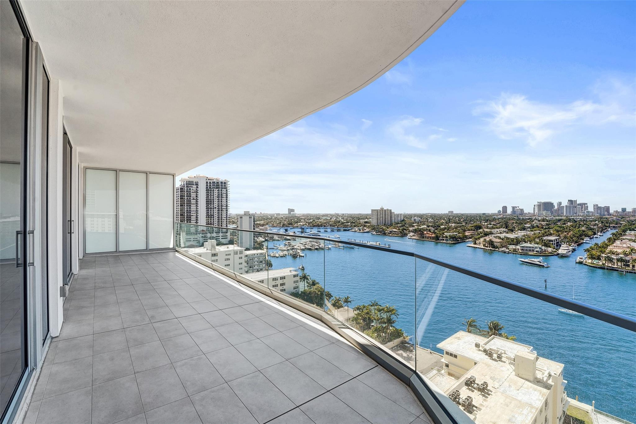 153 N Seabreeze #1204 Fort Lauderdale, FL 33304