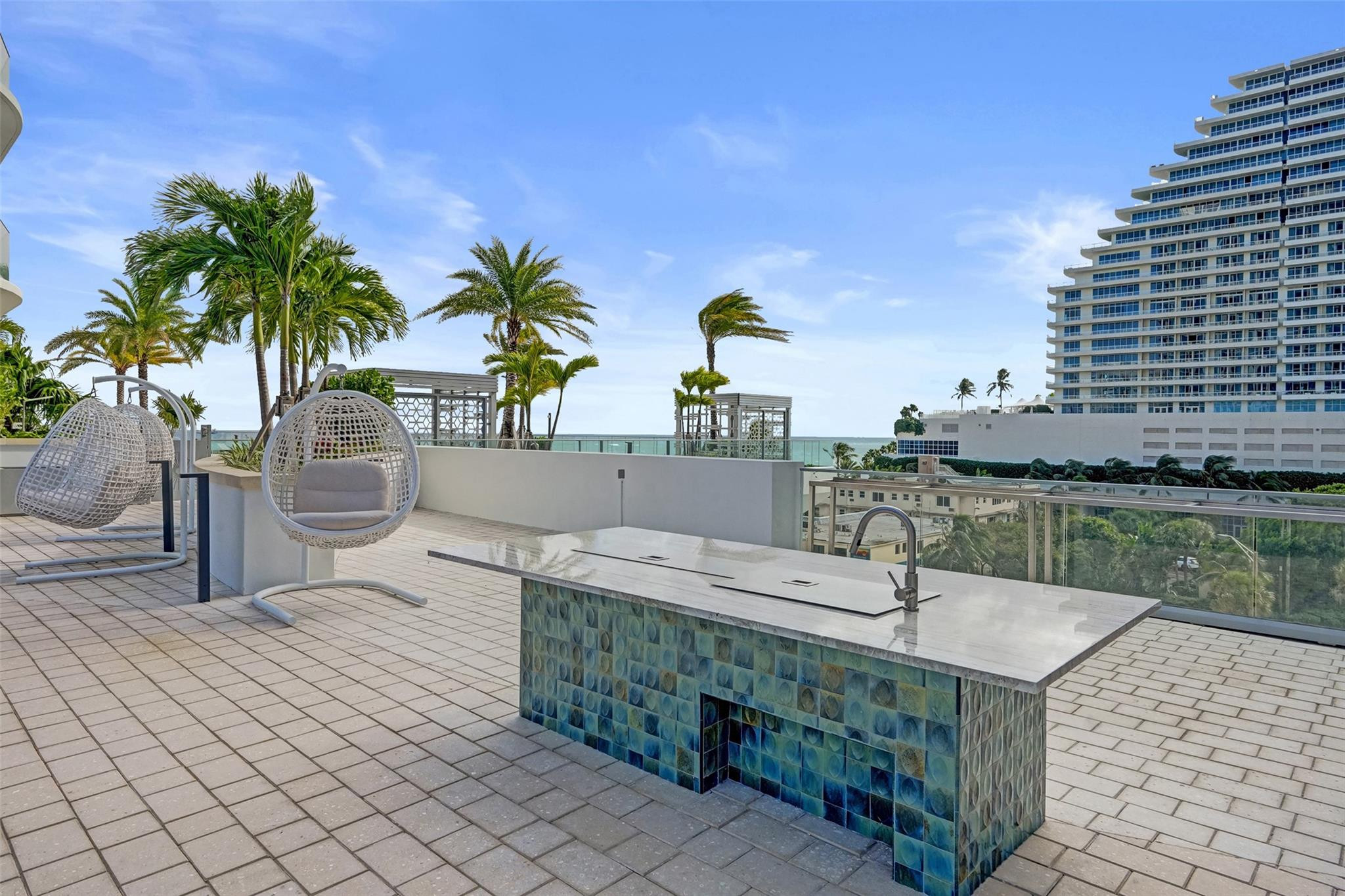 153 N Seabreeze #1204 Fort Lauderdale, FL 33304
