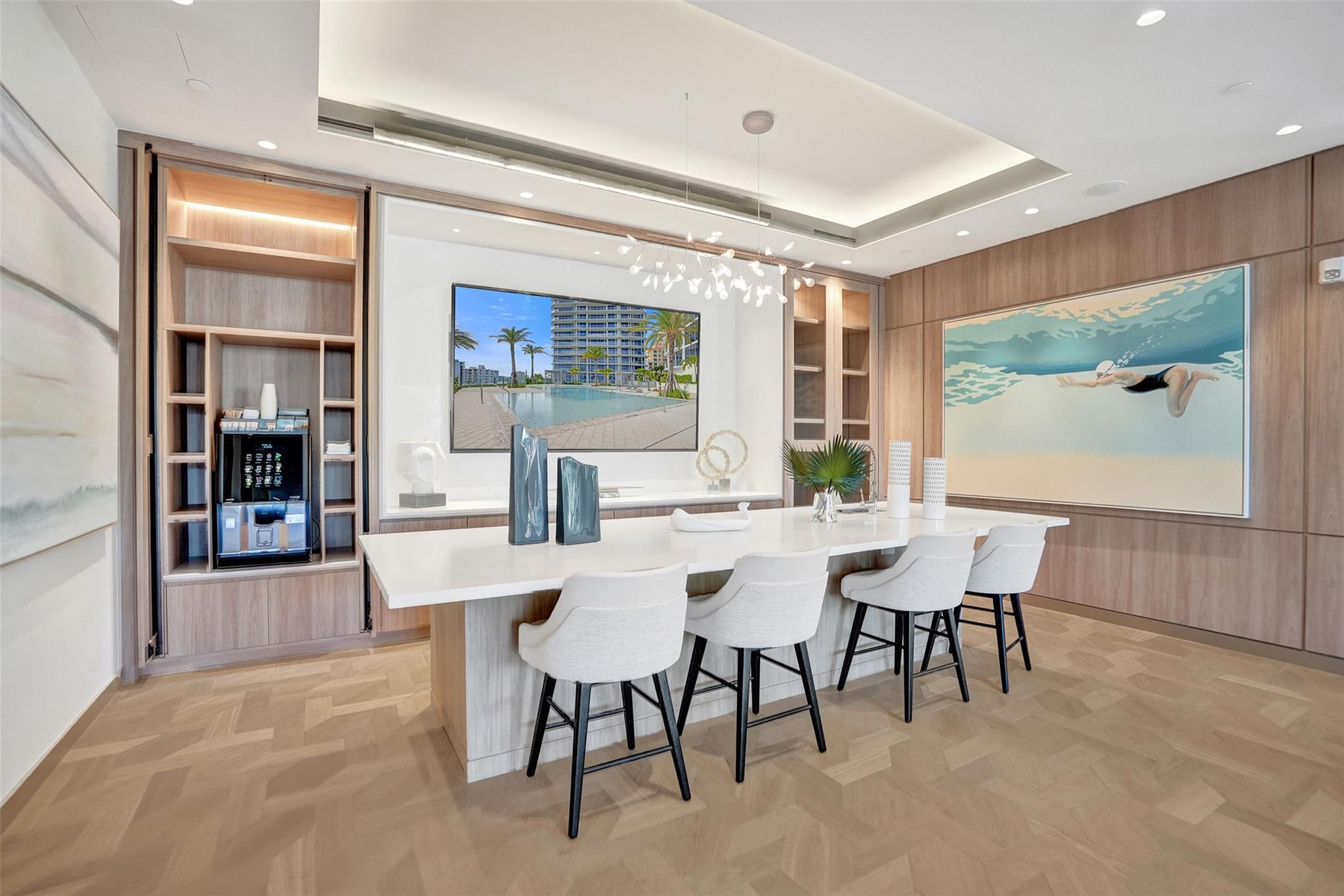 153 N Seabreeze #1204 Fort Lauderdale, FL 33304