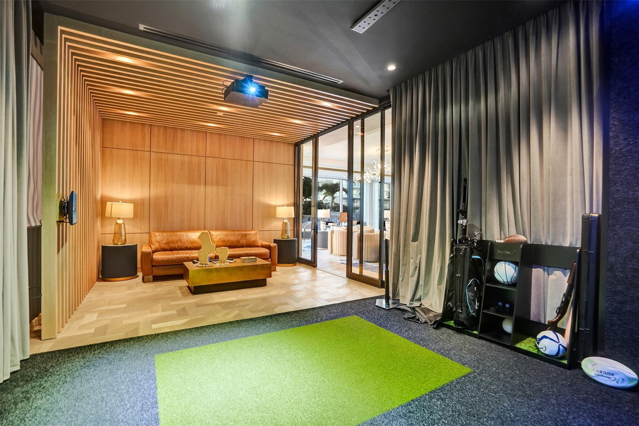 153 N Seabreeze #1204 Fort Lauderdale, FL 33304