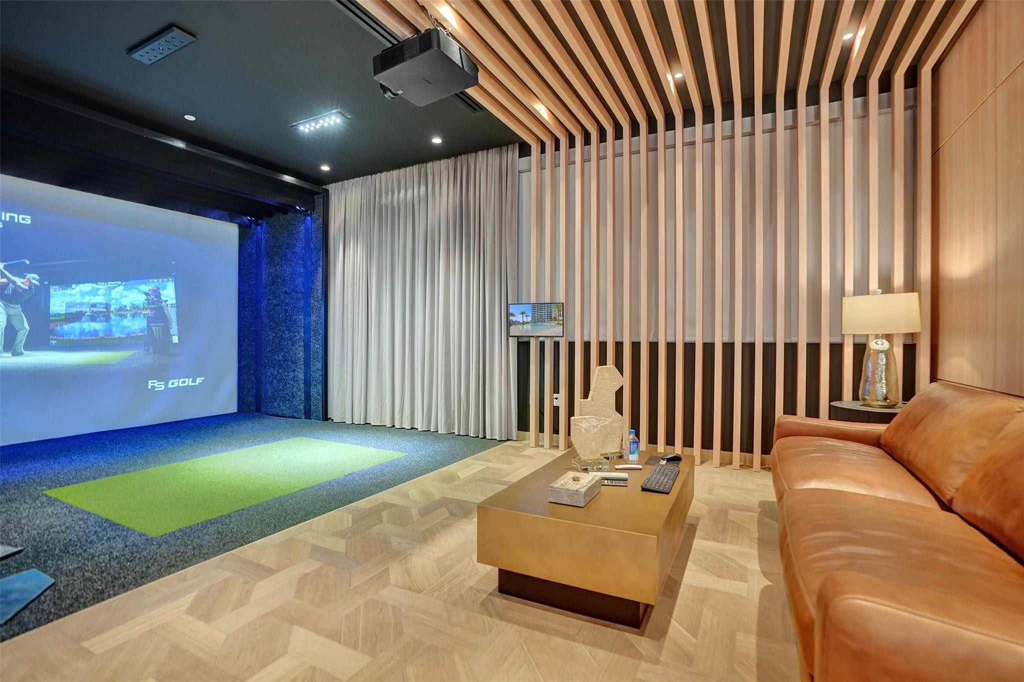 153 N Seabreeze #1204 Fort Lauderdale, FL 33304